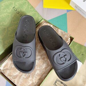 Gucci Women's Black interlock G Platform Sandals